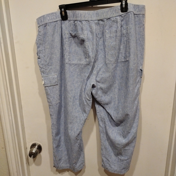 Talbots Women's Blue & White Stripe Linen Blend Capri Pull-On Pants Sz 18W-Beach - Picture 5 of 6